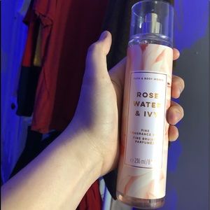 BATH & BODY WORKS ROSE WATER & IVY
